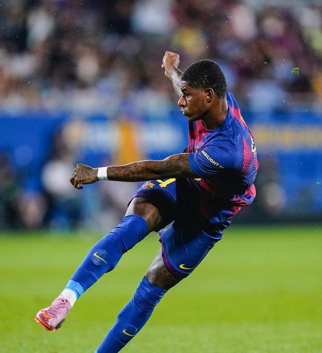 的火焰, 到巴萨尖刀