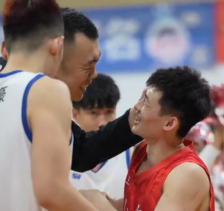 体的阵容实, lum